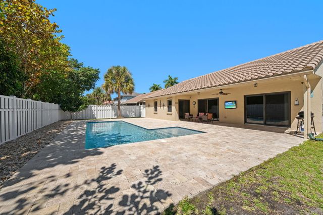 4740 NW 75th Street NW, Coconut Creek, FL 33073