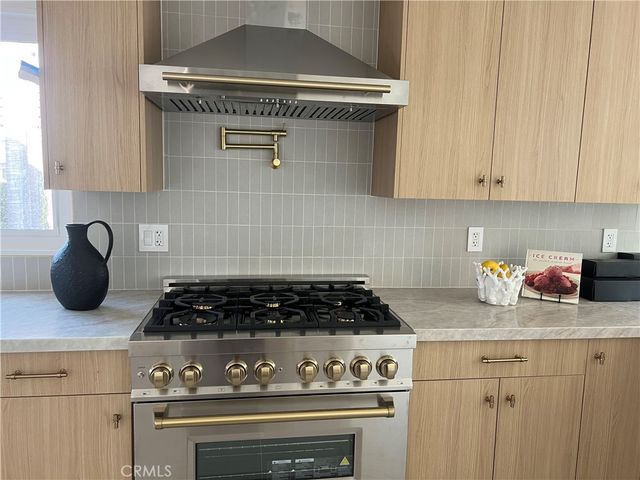 4119 Don Jose, Los Angeles, CA 90008