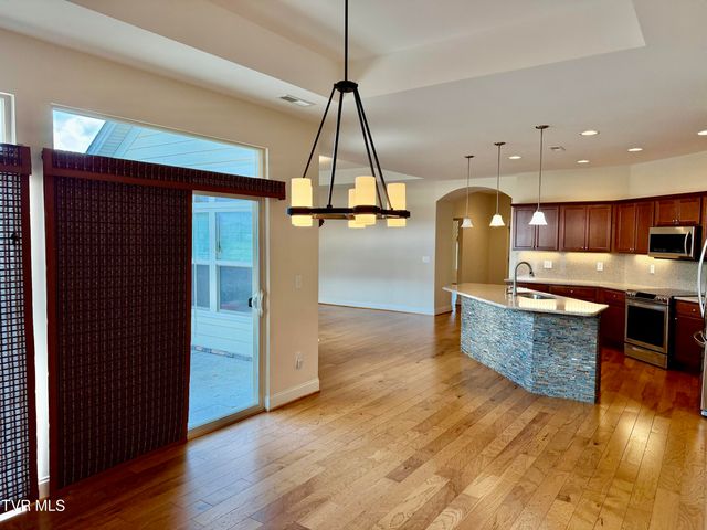 1450 Hatterdale Farm Road 1450, Blountville, TN 37617