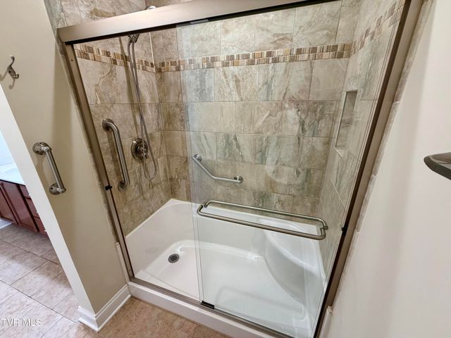 1450 Hatterdale Farm Road 1450, Blountville, TN 37617