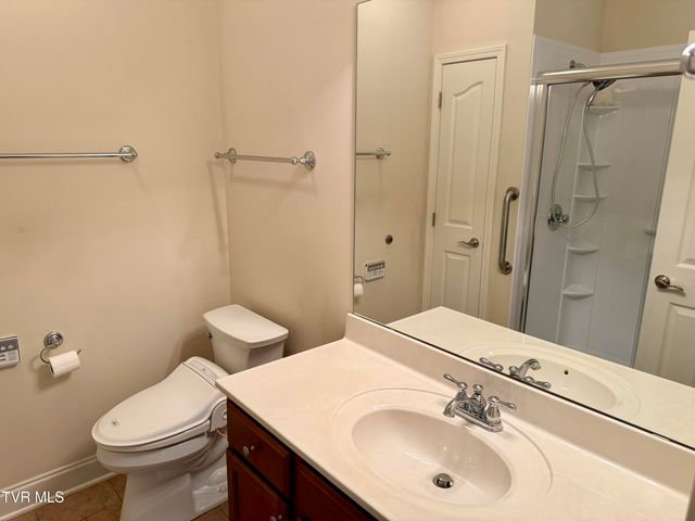 1450 Hatterdale Farm Road 1450, Blountville, TN 37617