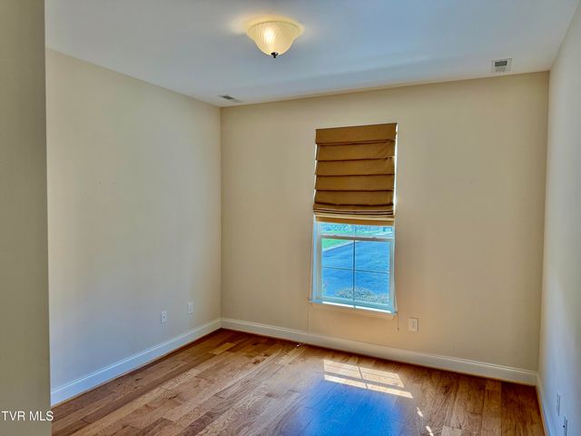 1450 Hatterdale Farm Road 1450, Blountville, TN 37617