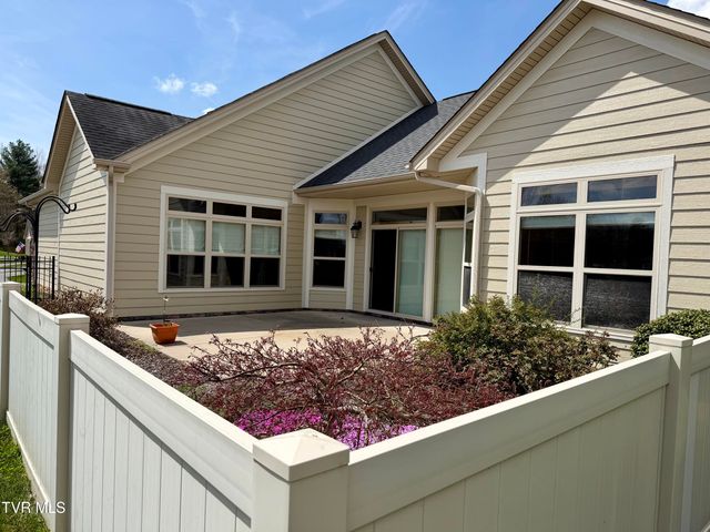 1450 Hatterdale Farm Road 1450, Blountville, TN 37617