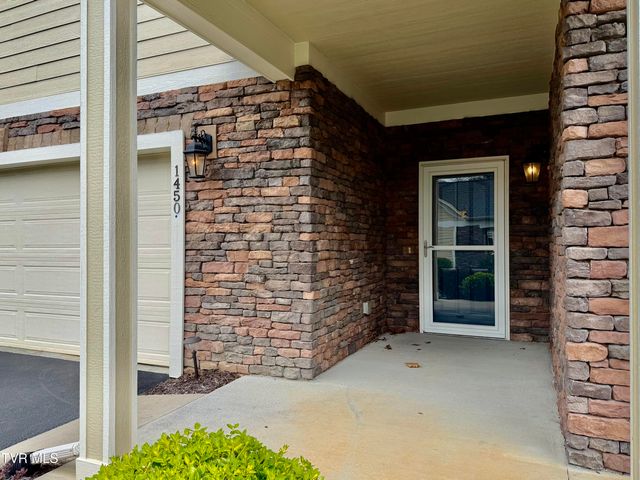 1450 Hatterdale Farm Road 1450, Blountville, TN 37617