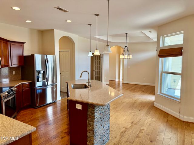 1450 Hatterdale Farm Road 1450, Blountville, TN 37617