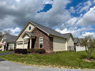 1450 Hatterdale Farm Road 1450, Blountville, TN 37617