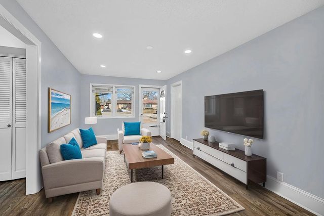 1616 Mayfield Avenue, Joliet, IL 60435