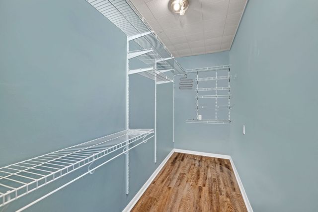 1616 Mayfield Avenue, Joliet, IL 60435