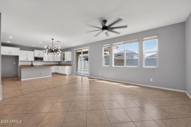 1627 W DESERT SPRING Way, San Tan Valley, AZ 85144