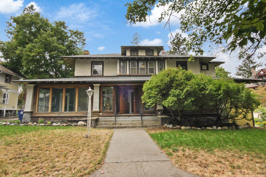 918 S Cedar St, Spokane, WA 99204 photo 2