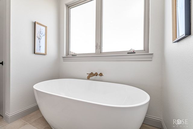 8449 Windmill Road, San Angelo, TX 76905