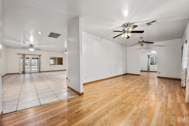 9521 Fritz Street, Bakersfield, CA 93307