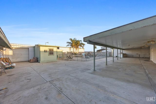 9521 Fritz Street, Bakersfield, CA 93307