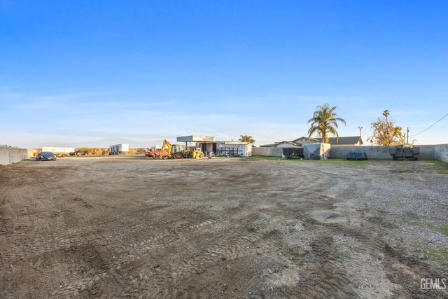 9521 Fritz Street, Bakersfield, CA 93307