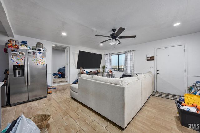 9521 Fritz Street, Bakersfield, CA 93307