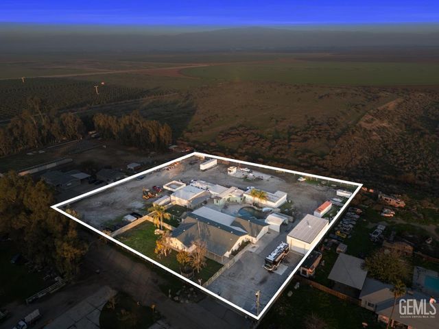 9521 Fritz Street, Bakersfield, CA 93307