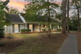 706 W Cornwallis Drive, Greensboro, NC 27408