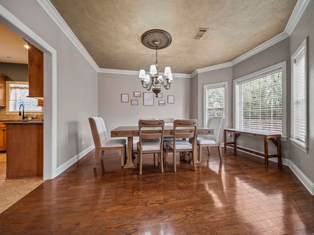 104 Leigh Circle, Hot Springs, AR 71901