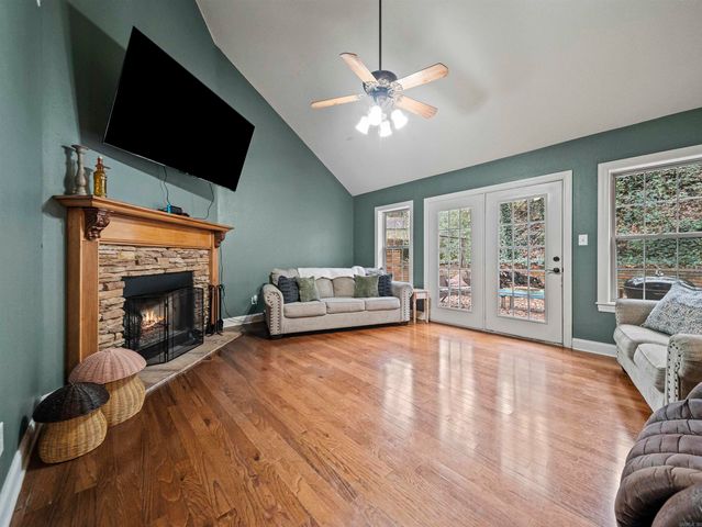 104 Leigh Circle, Hot Springs, AR 71901