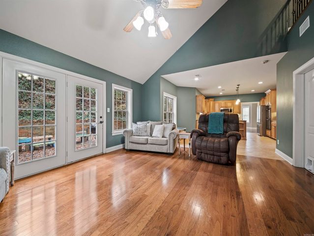 104 Leigh Circle, Hot Springs, AR 71901