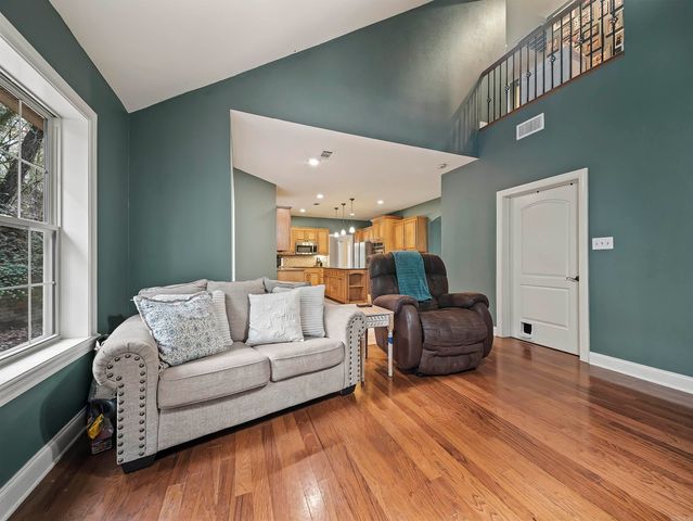 104 Leigh Circle, Hot Springs, AR 71901