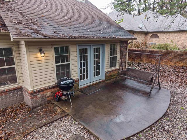 104 Leigh Circle, Hot Springs, AR 71901