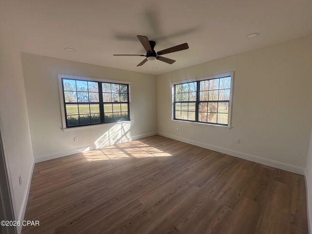 7293 Highway 90, Grand Ridge, FL 32442