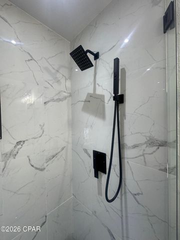 7293 Highway 90, Grand Ridge, FL 32442