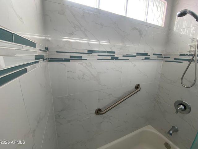 10319 W TWIN OAKS Drive, Sun City, AZ 85351