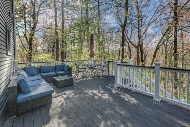 9 Andersen Dr, Boxford, MA 01921