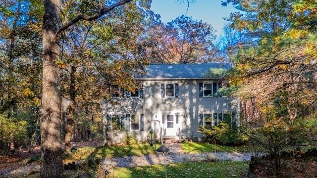 9 Andersen Dr, Boxford, MA 01921