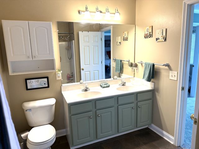 1124 Thornberry Dr, Clarksville, TN 37043