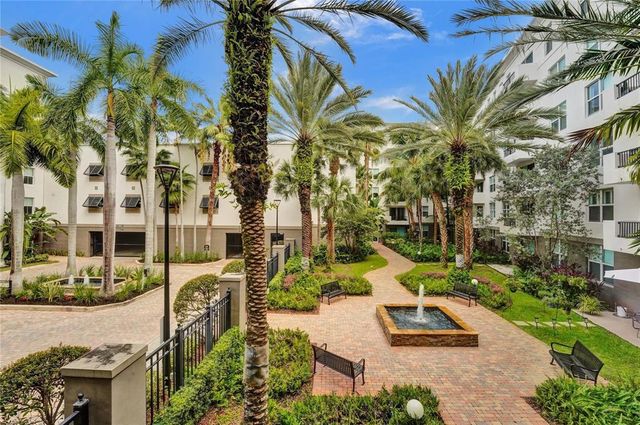 2421 NE 65th Street 611, Fort Lauderdale, FL 33308