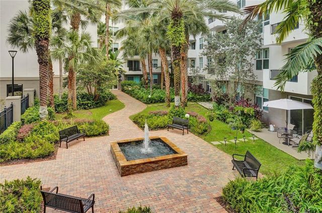 2421 NE 65th Street 611, Fort Lauderdale, FL 33308