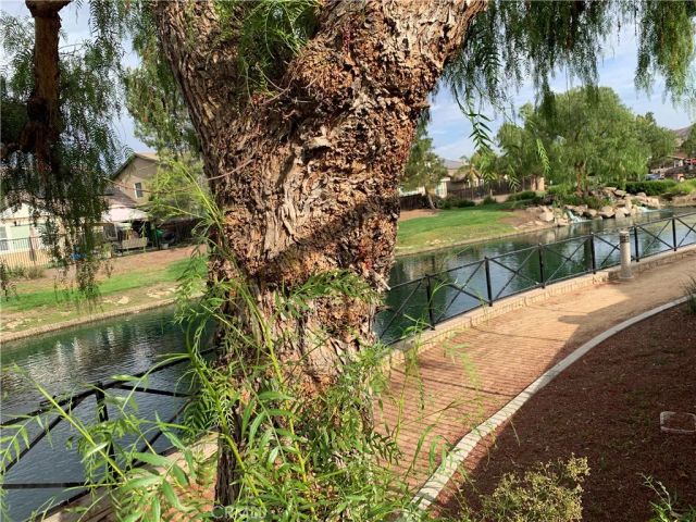 1290 Landmark, Hemet, CA 92545