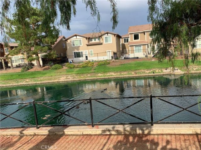 1290 Landmark, Hemet, CA 92545