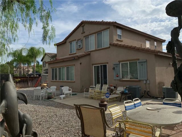 1290 Landmark, Hemet, CA 92545