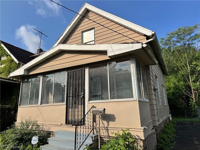 7738 Spafford Road, Cleveland, OH 44105