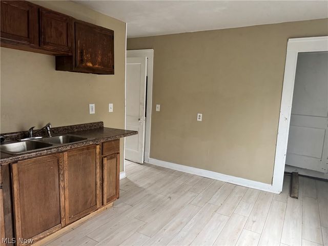 7738 Spafford Road, Cleveland, OH 44105
