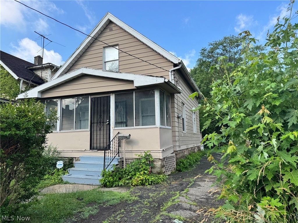 7738 Spafford Road, Cleveland, OH 44105