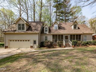 101 Oakwood Drive, Wake Forest, NC 27587