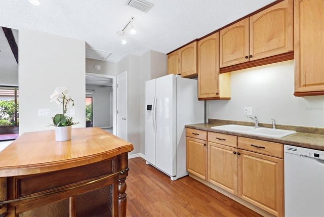 6628 DRAW LANE 122, Sarasota, FL 34238