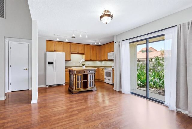 6628 DRAW LANE 122, Sarasota, FL 34238