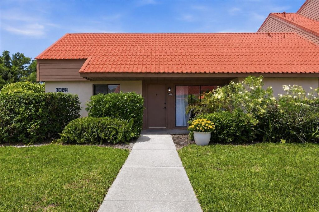 6628 DRAW LANE 122, Sarasota, FL 34238
