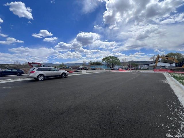 913 County Road 218, Silt, CO 81652