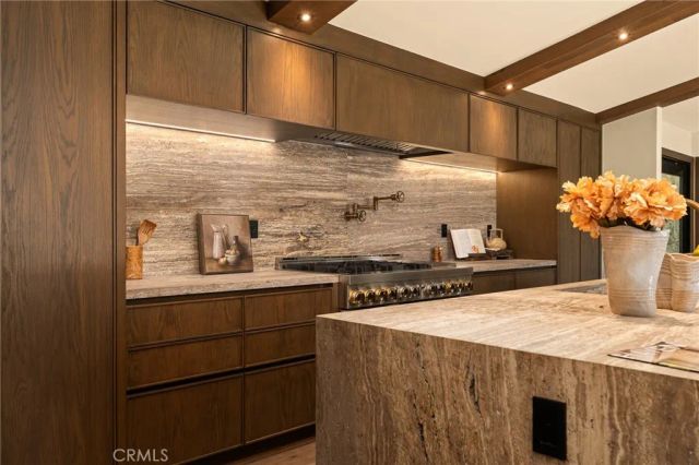 3655 Wrightwood Drive, Studio City, CA 91604