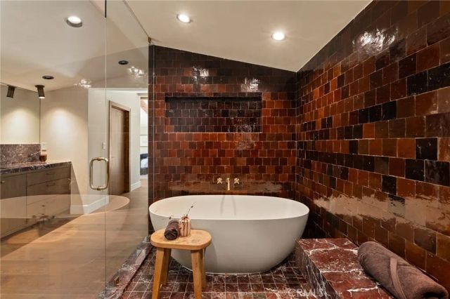 3655 Wrightwood Drive, Studio City, CA 91604