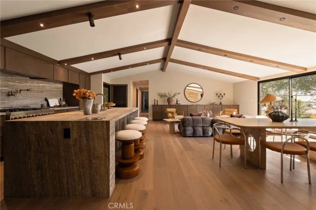 3655 Wrightwood Drive, Studio City, CA 91604