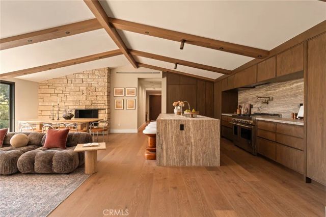 3655 Wrightwood Drive, Studio City, CA 91604