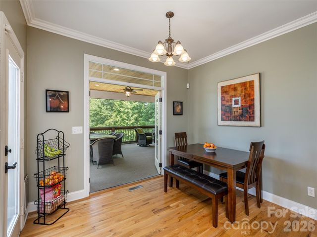 167 Tatham Road, Hendersonville, NC 28792
